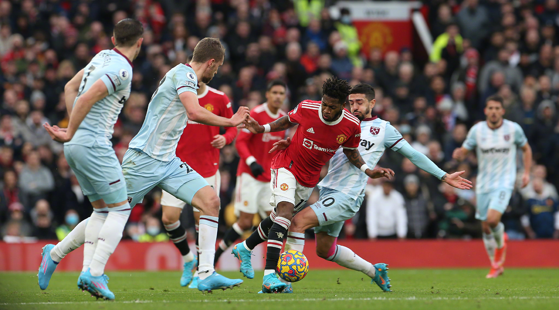 持竞争力的 持竞争力的